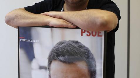 Santos Cerdán León : “Si podemos agotar la legislatura, encantados” Santos Cerdán León : “Si podemos agotar la legislatura, encantados”