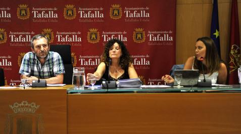 Jesús Arrizubieta y Amaya Orduña durante el pleno celebrado en Tafalla este martes. Jesús Arrizubieta y Amaya Orduña durante el pleno celebrado en Tafalla este martes.