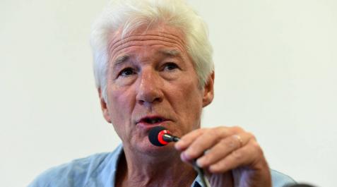 Richard Gere critica la ley antiinmigración de Salvini en Lampedusa Richard Gere critica la ley antiinmigración de Salvini en Lampedusa