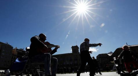 Los cielos despejados y el sol marcarán el tiempo del viernes en Navarra Los cielos despejados y el sol marcarán el tiempo del viernes en Navarra