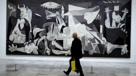 El Reina Sofía muestra el doloroso camino que llevó a Picasso al 'Guernica' El Reina Sofía muestra el doloroso camino que llevó a Picasso al 'Guernica'