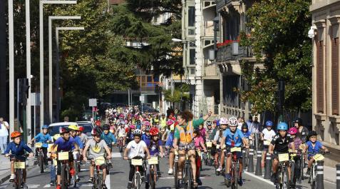Escolares con carné de bicicleta Escolares con carné de bicicleta