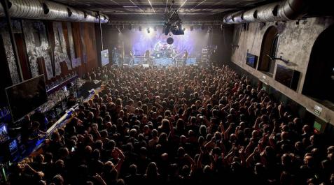 Los Apandadores abre los conciertos de agosto en la terraza del Zentral Los Apandadores abre los conciertos de agosto en la terraza del Zentral