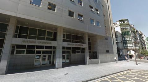 Condenada a prisión permanente la madre que mató a su hija en Bilbao Condenada a prisión permanente la madre que mató a su hija en Bilbao