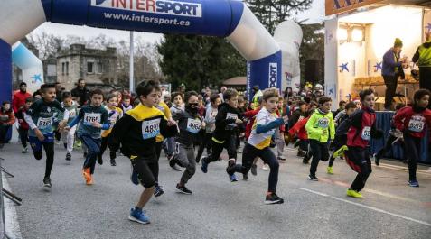 San Silvestre de Pamplona 2019 Fotos de la San Silvestre de Pamplona 2019, en la que han participado 5.200 corredores con dorsales.