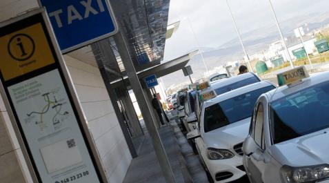 Las asociaciones del taxi, en contra de la nueva ley que pretende el Gobierno Las asociaciones del taxi, en contra de la nueva ley que pretende el Gobierno