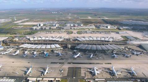 Aeropuerto de París-Charles de Gaulle. Aeropuerto de París-Charles de Gaulle.