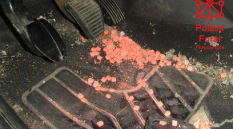 Parte de las drogas encontradas en el vehículo del arrestado en Tudela. Parte de las drogas encontradas en el vehículo del arrestado en Tudela.