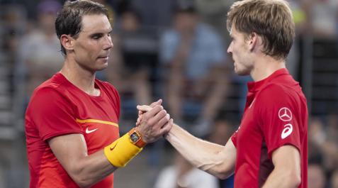 Nadal saluda a David Goffin tras su derrota. Nadal saluda a David Goffin tras su derrota.