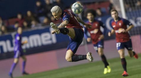 El Chimy Ávila negoció antes de la lesión su salida al Barcelona El Chimy Ávila negoció antes de la lesión su salida al Barcelona