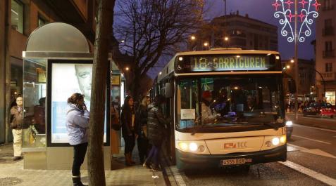 Descartan las paradas nocturnas a demanda para mujeres en villavesas Descartan las paradas nocturnas a demanda para mujeres en villavesas