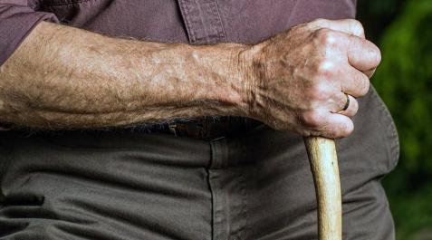 Detenido un anciano en Valencia por matar a golpes a otro en una residencia Detenido un anciano en Valencia por matar a golpes a otro en una residencia