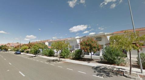 Detenido por matar a apuñaladas a su vecino con unas tijeras en una discusión Detenido por matar a apuñaladas a su vecino con unas tijeras en una discusión