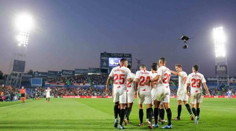 El Sevilla recupera sensaciones y arrebata el tercer puesto al Getafe El Sevilla recupera sensaciones y arrebata el tercer puesto al Getafe