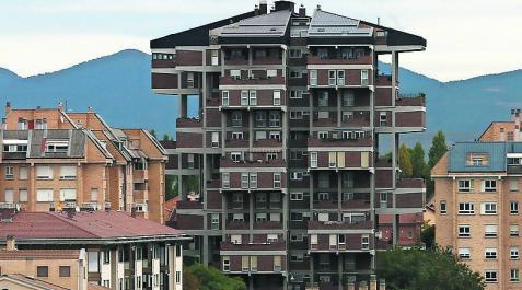 Controversia en Zizur por la rehabilitación de la urbanización Santa Cruz Controversia en Zizur por la rehabilitación de la urbanización Santa Cruz