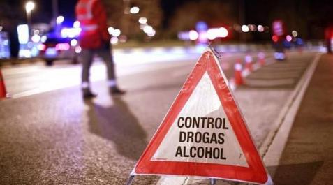 Le inmovilizan el coche en Bera por drogas y a las horas le pillan conduciendo drogado Le inmovilizan el coche en Bera por drogas y a las horas le pillan conduciendo drogado