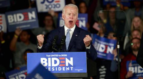 Biden revive su decaída campaña con un triunfo en Carolina del Sur Biden revive su decaída campaña con un triunfo en Carolina del Sur