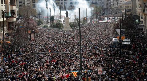 Vista general de la primera mascletà de las Fallas 2020. Vista general de la primera mascletà de las Fallas 2020.
