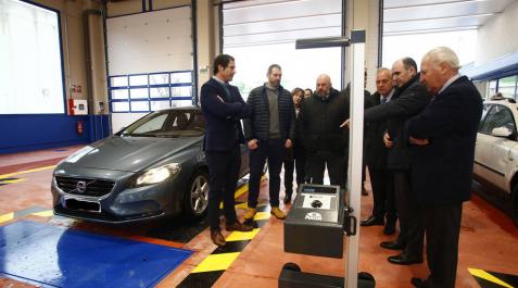 Las autoridades visitan la nueva instalación de ITV de Cordovilla Las autoridades visitan la nueva instalación de ITV de Cordovilla