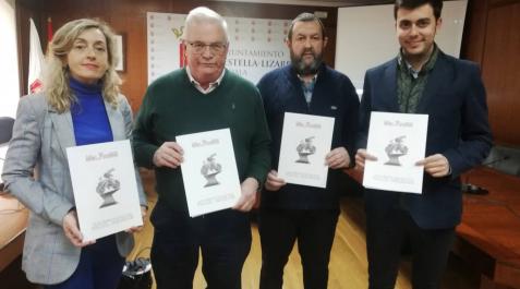 La edil de Deportes del Ayuntamiento de Estella, Marta Azcona; el director del INDJ, Miguel Ángel Pozueta; el presidente del Club Ciclista Estella, Miguel Ángel García Mitxelena; y el alcalde, Gonzalo Fuentes. La edil de Deportes del Ayuntamiento de Estella, Marta Azcona; el director del INDJ, Miguel Ángel Pozueta; el presidente del Club Ciclista Estella, Miguel Ángel García Mitxelena; y el alcalde, Gonzalo Fuentes.