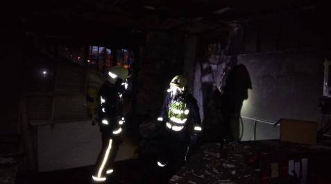 Los bomberos de Lodosa han apagado un incendio en el bar de las piscinas de Sesma Los bomberos de Lodosa han apagado un incendio en el bar de las piscinas de Sesma