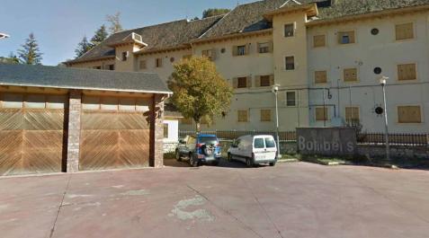Parque de bomberos de Sort y Pont de Suert (Lleida), donde trabajaban dos fallecidos. Parque de bomberos de Sort y Pont de Suert (Lleida), donde trabajaban dos fallecidos.