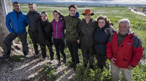 Fotos de la Javierada desde Tierra Estella Los peregrinos que partieron de la merindad se enfrentaron a la meteorología y a las bajas temperaturas