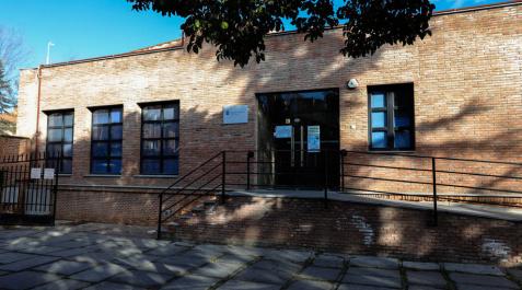 Centro de mayores de Madrid donde un hombre ha fallecido con coronavirus y al menos 16 usuarios han dado positivo Centro de mayores de Madrid donde un hombre ha fallecido con coronavirus y al menos 16 usuarios han dado positivo