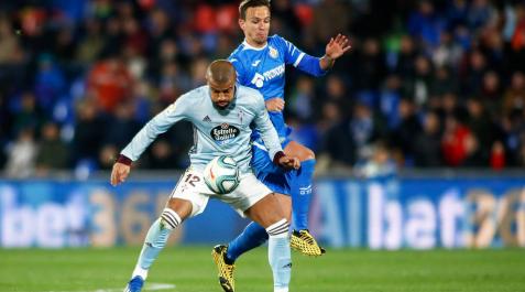 El Celta consigue aguantar el asedio azulón El Celta consigue aguantar el asedio azulón