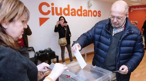 Arrimadas arrasa al ser elegida líder de C's con el 77% de la militancia Arrimadas arrasa al ser elegida líder de C's con el 77% de la militancia
