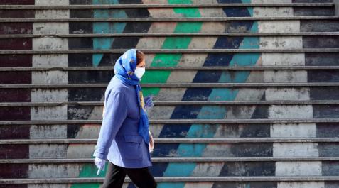 Veinte muertos y 200 intoxicados en Irán tras beber alcohol adulterado Veinte muertos y 200 intoxicados en Irán tras beber alcohol adulterado