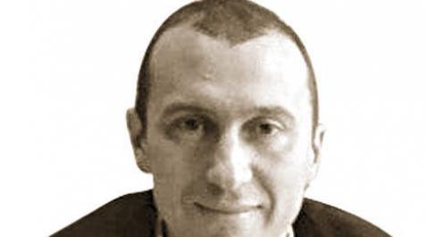 Javier Saralegui. Javier Saralegui.