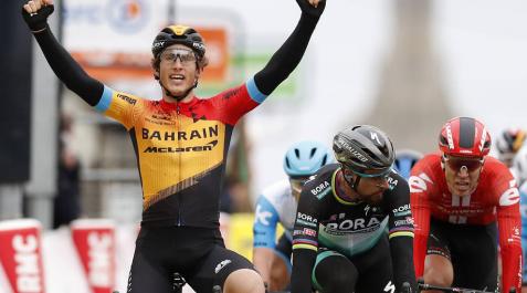 García Cortina sorprende y gana la tercera etapa de la París-Niza García Cortina sorprende y gana la tercera etapa de la París-Niza