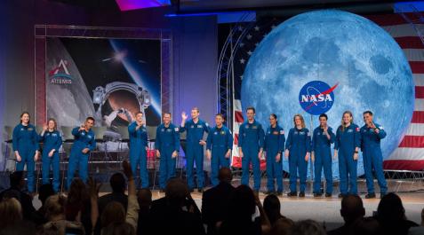 La nueva promoción de astronautas de la NASA, la primera en graduarse desde que la agencia anunció su programa Artemis La nueva promoción de astronautas de la NASA, la primera en graduarse desde que la agencia anunció su programa Artemis