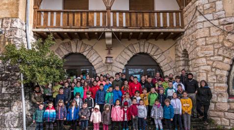 La vida en el pueblo que ven los niños La vida en el pueblo que ven los niños