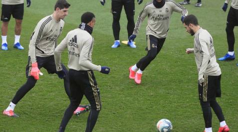 El Real Madrid viaja a Pamplona con Bale, pero sin James y Hazard El Real Madrid viaja a Pamplona con Bale, pero sin James y Hazard