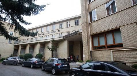 Colegio de Santa Luisa de Marillac en Barañáin. Colegio de Santa Luisa de Marillac en Barañáin.