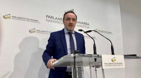 El Parlamento pide a la presidenta de Madrid, Díaz Ayuso, una rectificación El Parlamento pide a la presidenta de Madrid, Díaz Ayuso, una rectificación