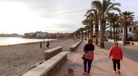 Murcia decreta el confinamiento de todos los municipios costeros Murcia decreta el confinamiento de todos los municipios costeros