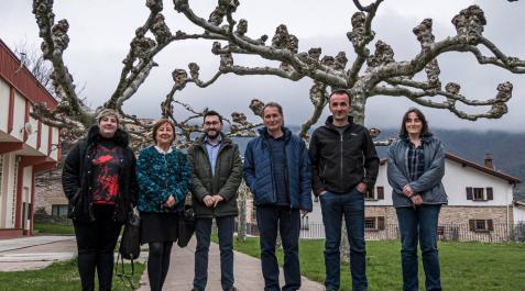 Una población arraigada a la tierra, pero lastrada por la demografía Una población arraigada a la tierra, pero lastrada por la demografía