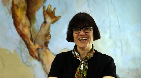 Iruña Cormenzana: “No pinto un mar de ahogados sino de personas ayudándose” Iruña Cormenzana: “No pinto un mar de ahogados sino de personas ayudándose”