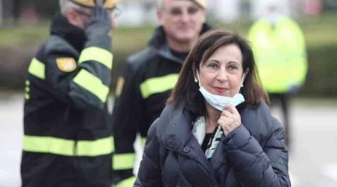 Robles dice que el Ejército ha encontrado en residencias a ancianos muertos en camas Robles dice que el Ejército ha encontrado en residencias a ancianos muertos en camas