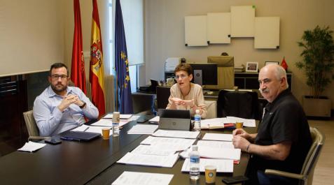 La presidenta María Chivite junto con los dos vicepresidentes del Gobierno de Navarra La presidenta María Chivite junto con los dos vicepresidentes del Gobierno de Navarra