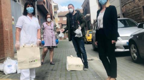 Mascarillas listas para las residencias de ancianos y los centros de salud Mascarillas listas para las residencias de ancianos y los centros de salud