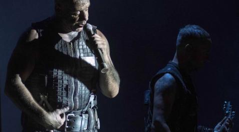 Rammstein hace arder Viveiro en una actuación para la historia del Resurrection Fest Rammstein hace arder Viveiro en una actuación para la historia del Resurrection Fest