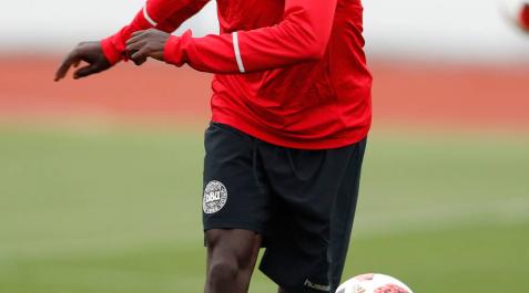 Pione Sisto abandona el confinamiento sin permiso y recorre 3.000 kilómetros Pione Sisto abandona el confinamiento sin permiso y recorre 3.000 kilómetros