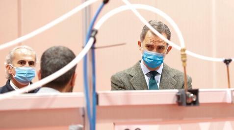Los reyes se vuelcan contra el coronavirus...Y con el teletrabajo Los reyes se vuelcan contra el coronavirus...Y con el teletrabajo