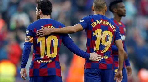 Debut con asistencia de Braithwaite en el show de Messi Debut con asistencia de Braithwaite en el show de Messi