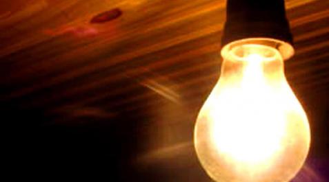 La electricidad doméstica española es la sexta más cara de la UE La electricidad doméstica española es la sexta más cara de la UE