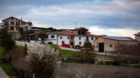 Muruarte de Reta suma 206 habitantes en el último censo. Muruarte de Reta suma 206 habitantes en el último censo.